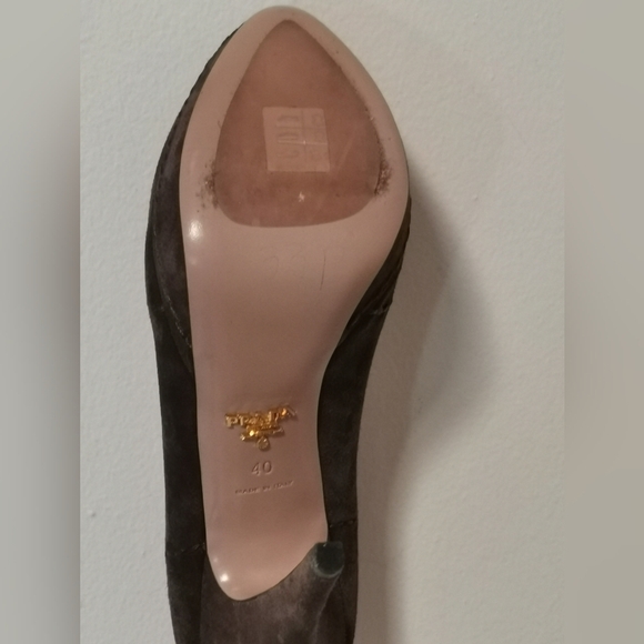 Prada Suede Heels, Like New - Picture 7 of 11